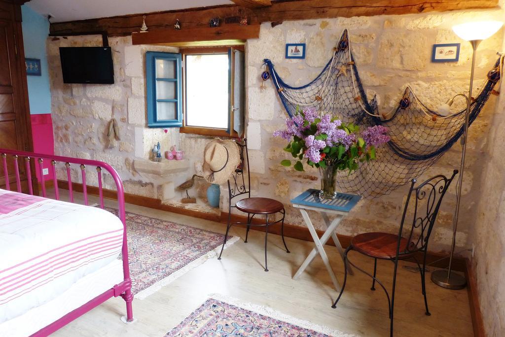 L'Echappee Belle Perigord Bed & Breakfast Cercles Room photo