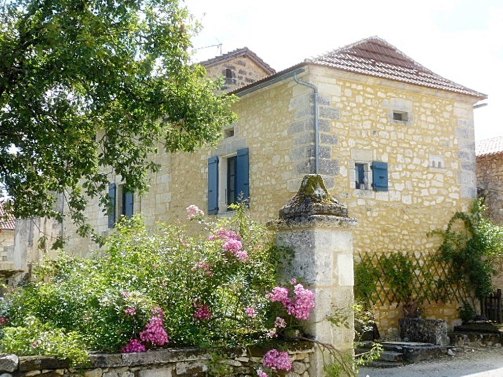 L'Echappee Belle Perigord Bed & Breakfast Cercles Exterior photo